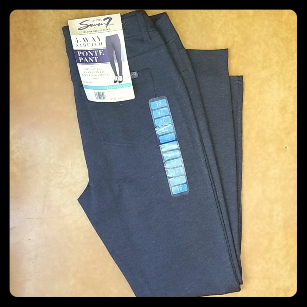 NWT Seven7 Skinny Legging